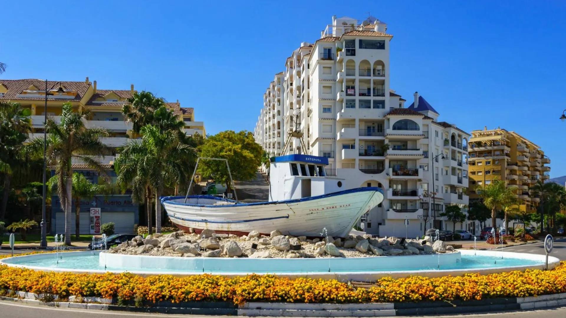 Apartment Plaza De Las Flores By Interhome Estepona